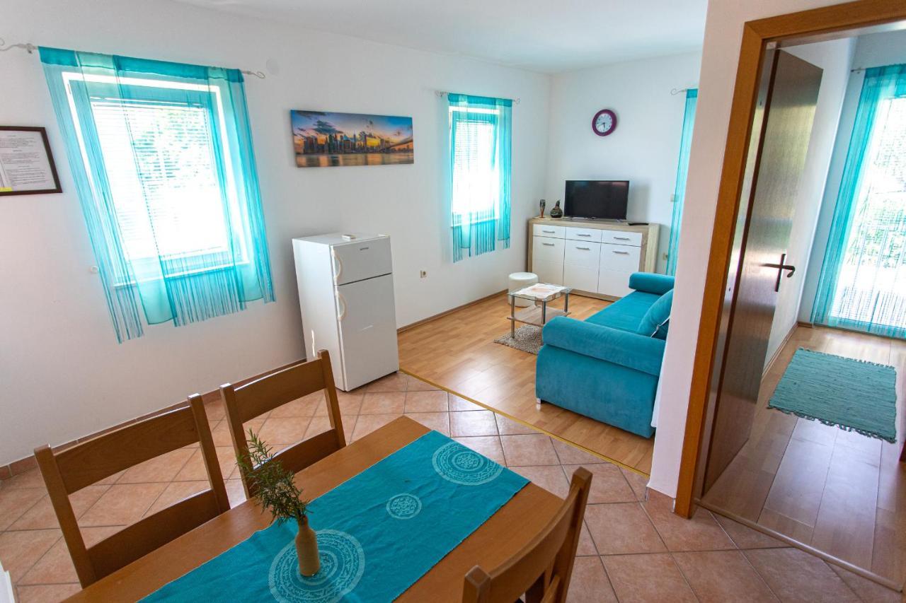 Apartments Ljubo Stari Grad  Eksteriør bilde